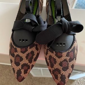 Wildcat Mary Jane’s - Rothy’s Size 9.5